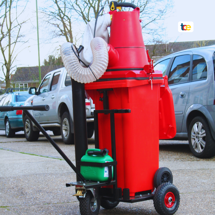 CUB 120 Petrol Leaf, Litter & Dog Mess Removal Unit